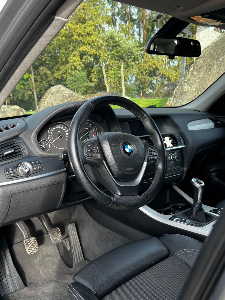 BMW X3 18D Nacional