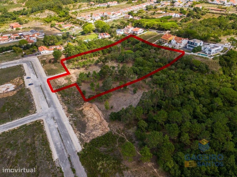 Lote de terreno para construção com 450,10m2 + 12.376m2 rustico