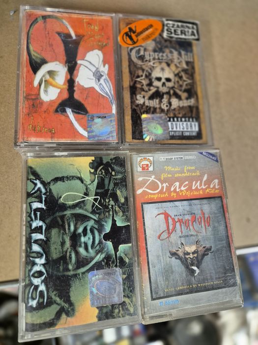 4 kasety magnetofonowe metal