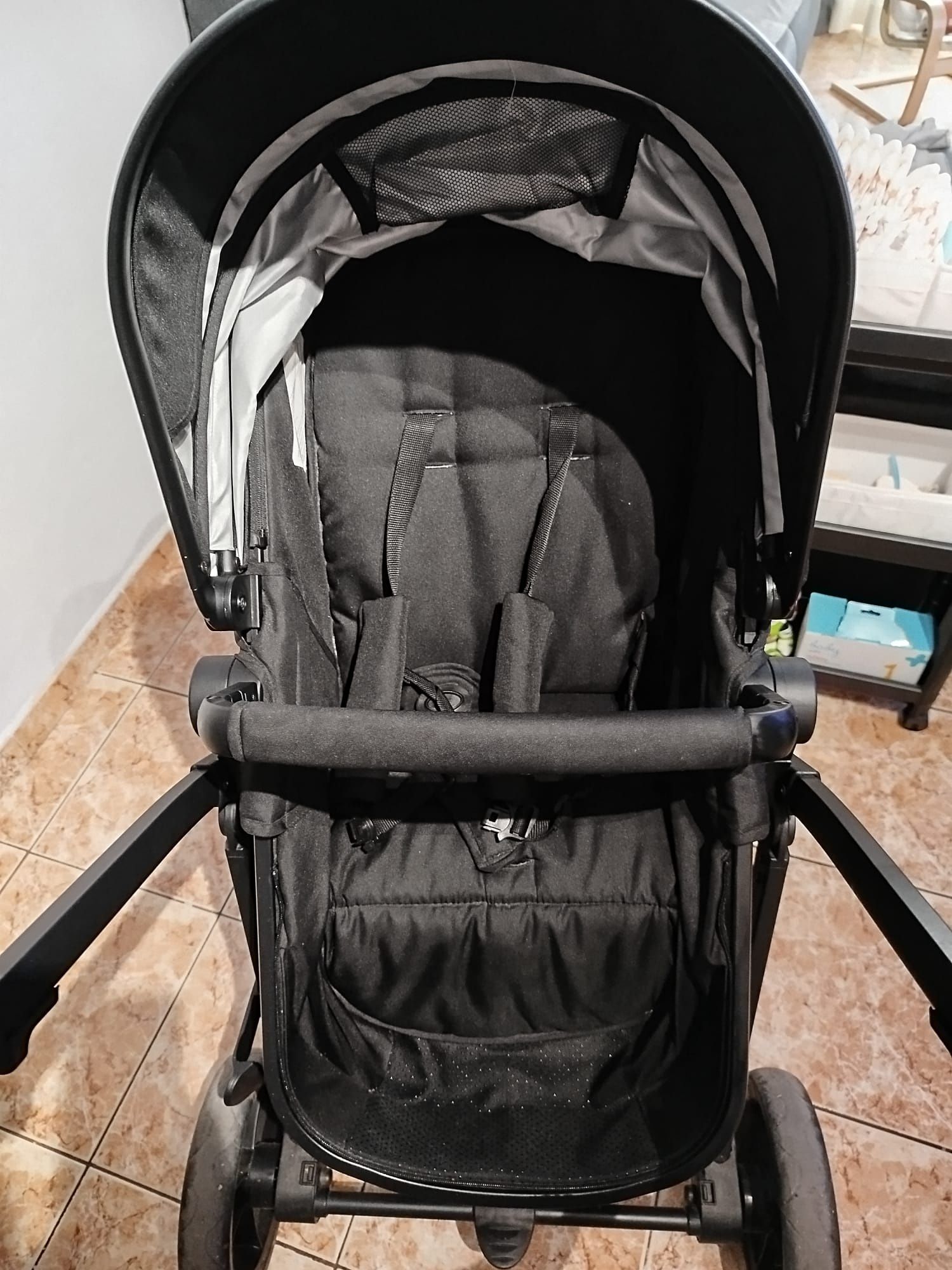 Carrinho de bebê  210€