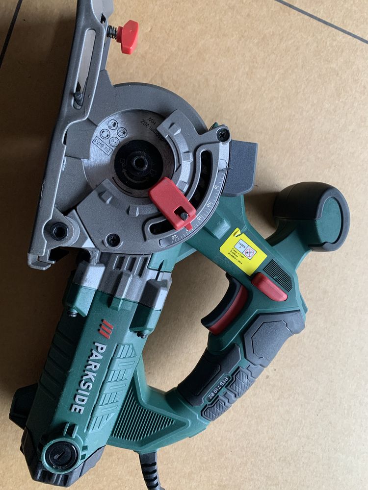 PARKSIDE® Elektryczna piła wgłębna PTS 710 B2, 710 W