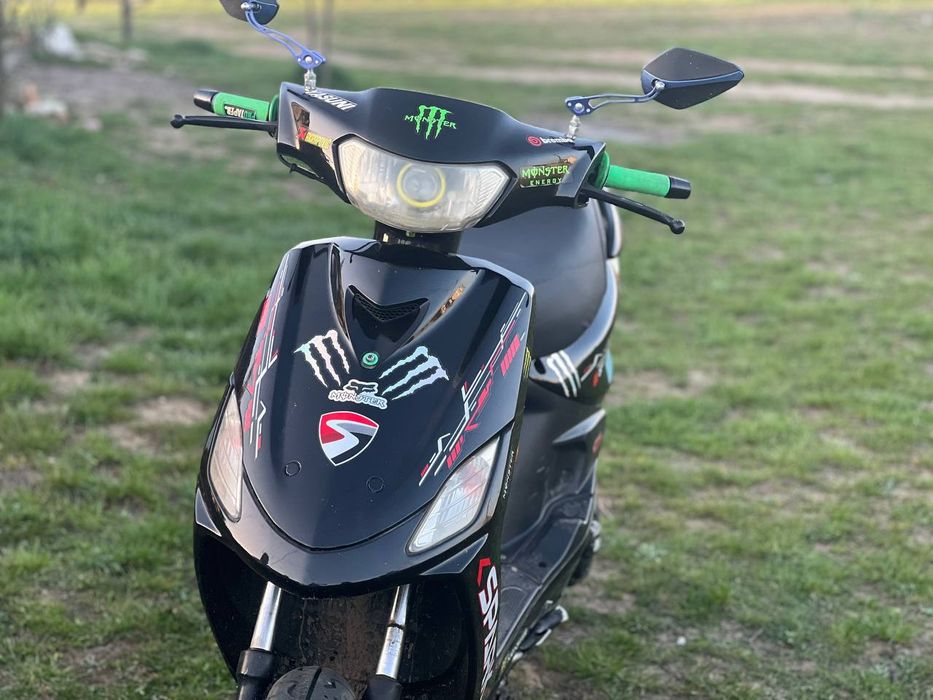 скутер Spark 125