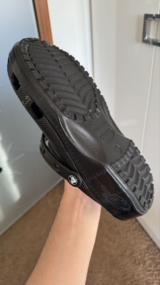Crocs x Ron English