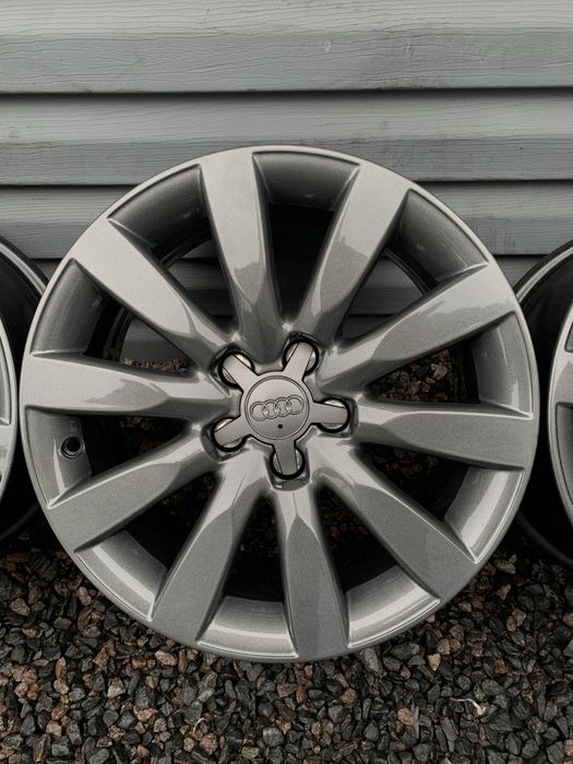 Оригінальні титанові диски Audi 5/100 R16 5*100 16 Skoda Volkswagen