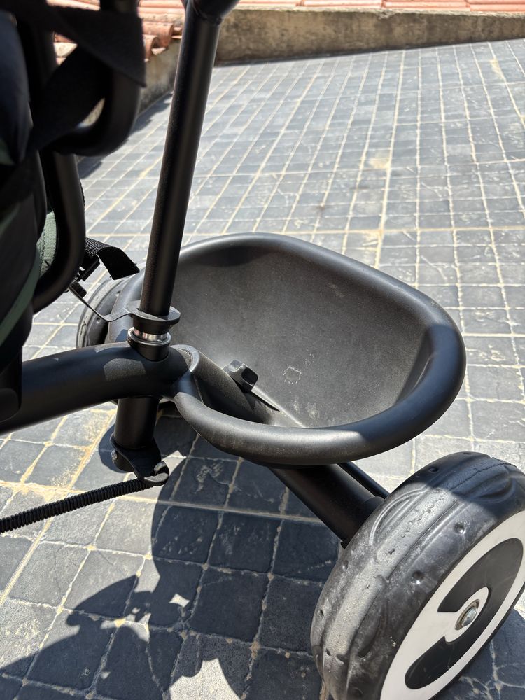 Triciclo para bébé