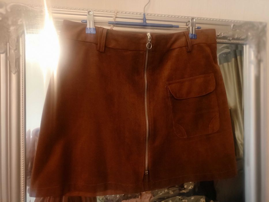 Спідниця зі штучної замши