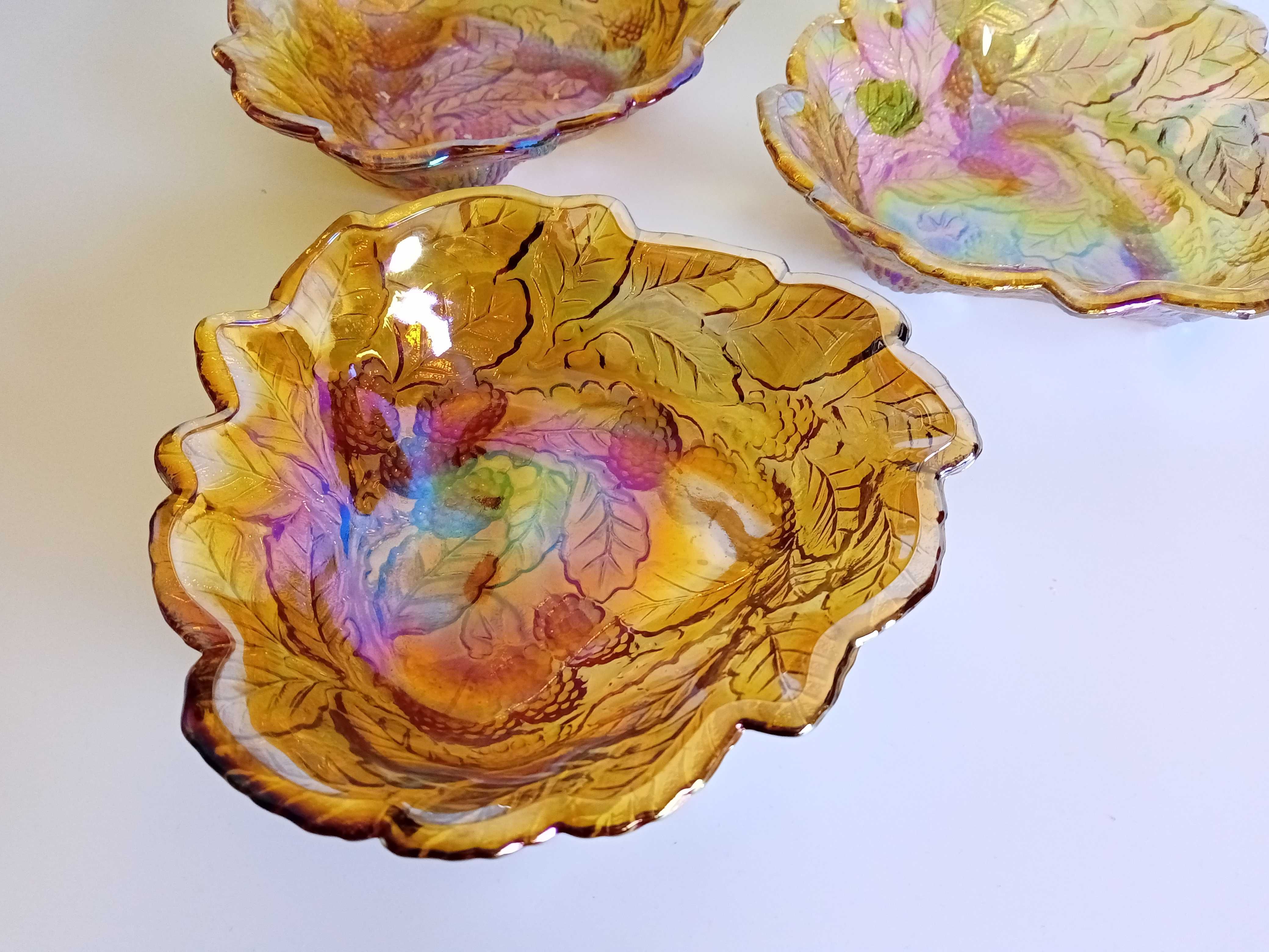 Iryzowane miseczki Marigold Carnival Glass 3 sztuki