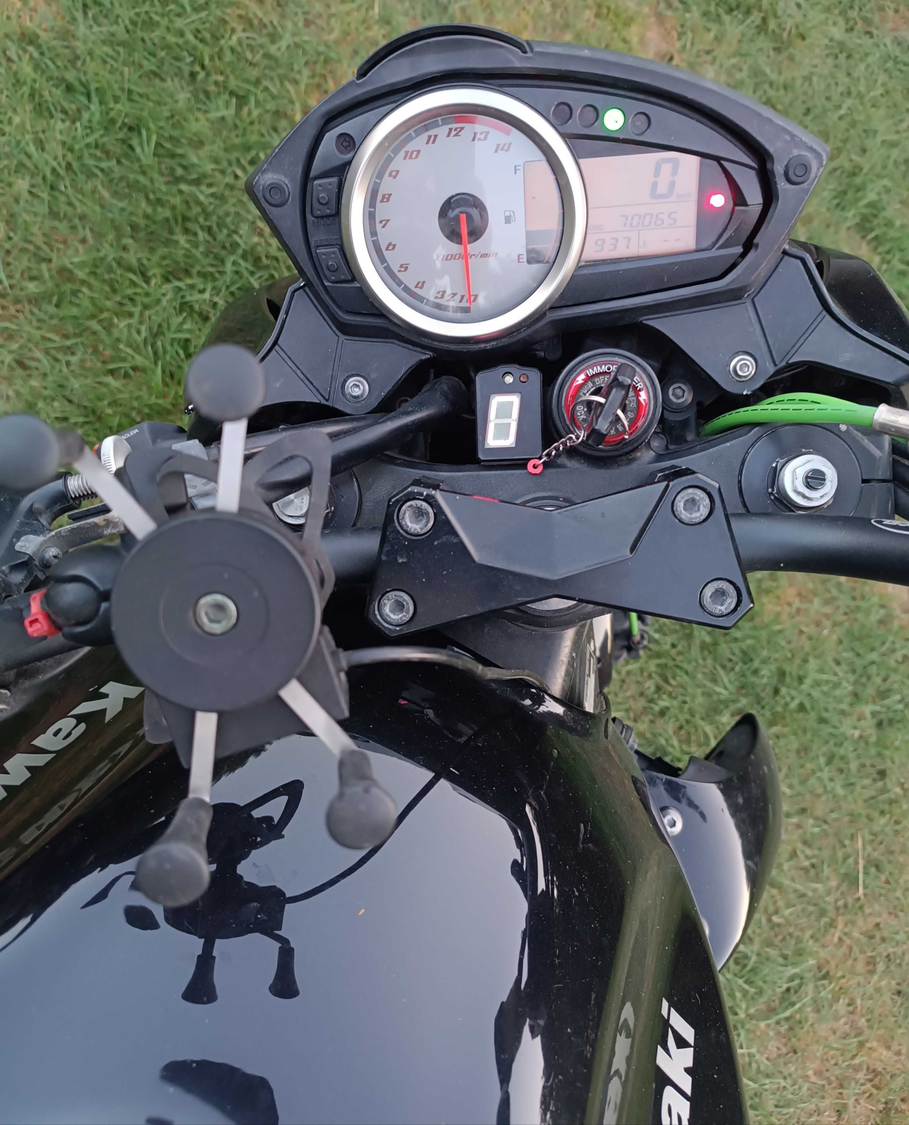 Kawasaki z750. Rocznik 2007