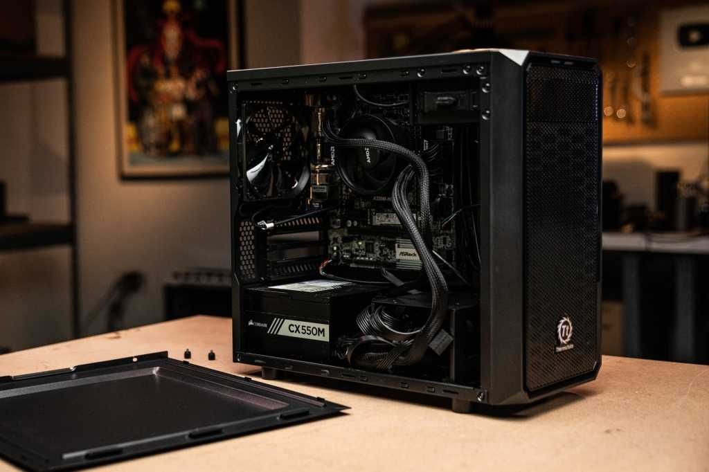 Serviços informáticos e reparações, desktop/laptop