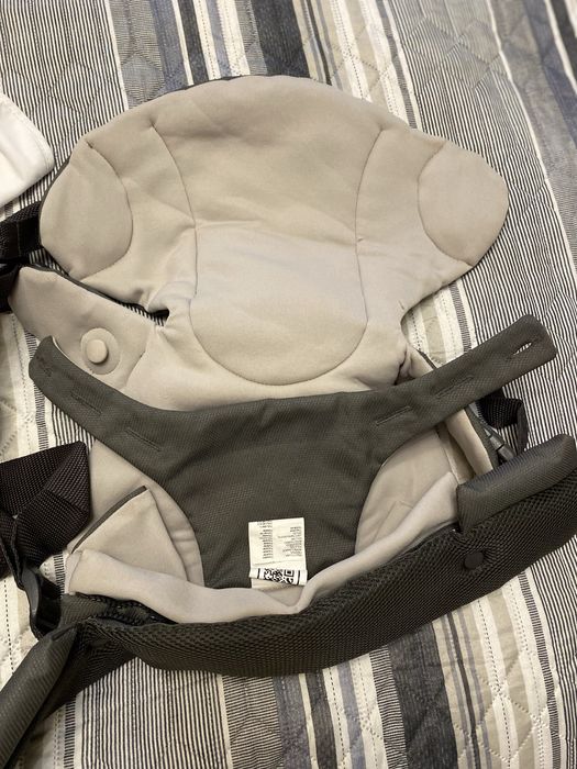 Дитяча переноска Chicco Close to You — 700 грн