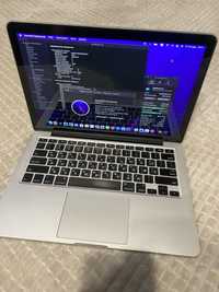 Продам MacBook pro 13 2015p