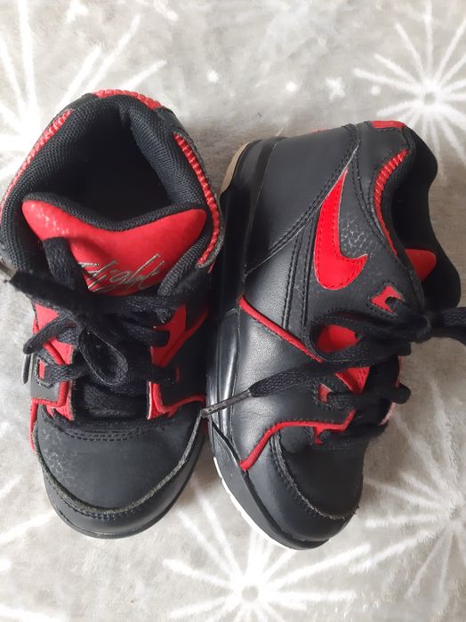 Кожаные кросовки  Nike .Размер 27