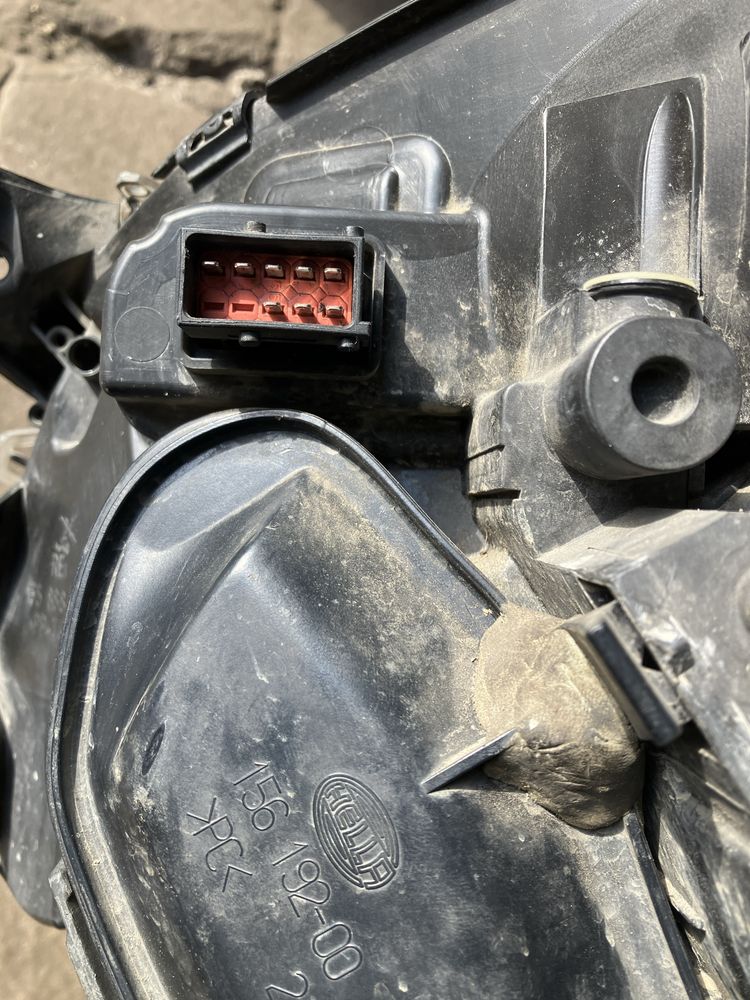 Opel Vectra C - lampa przód prawa
