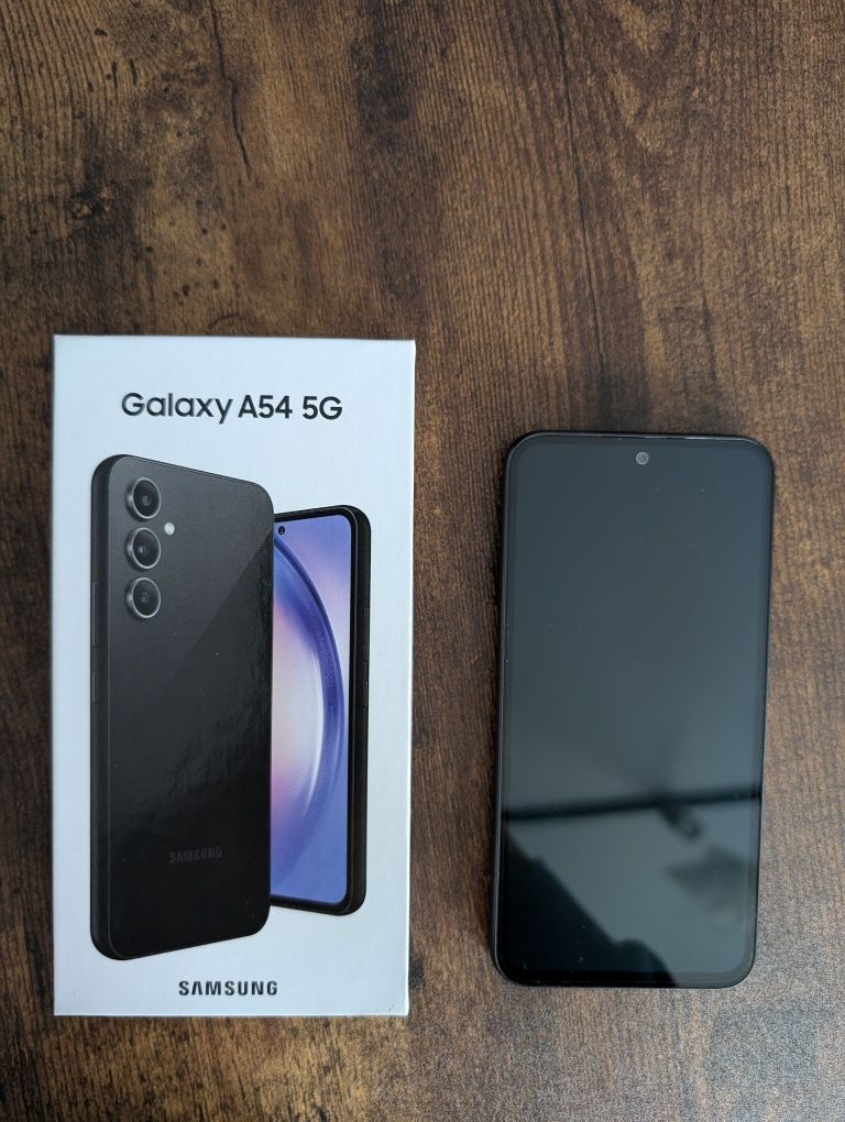 Samsung Galaxy A54 5G roczny