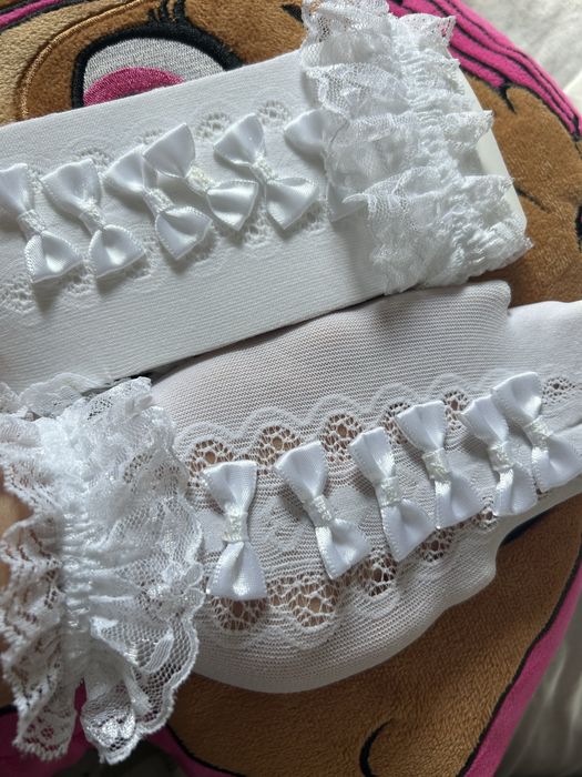 Podkolanówki elastyczne kokardki siatkowe białe eleganckie  2/6 lat