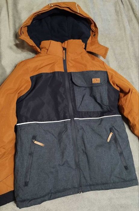 Куртка дитяча на хлопчика зимова 140