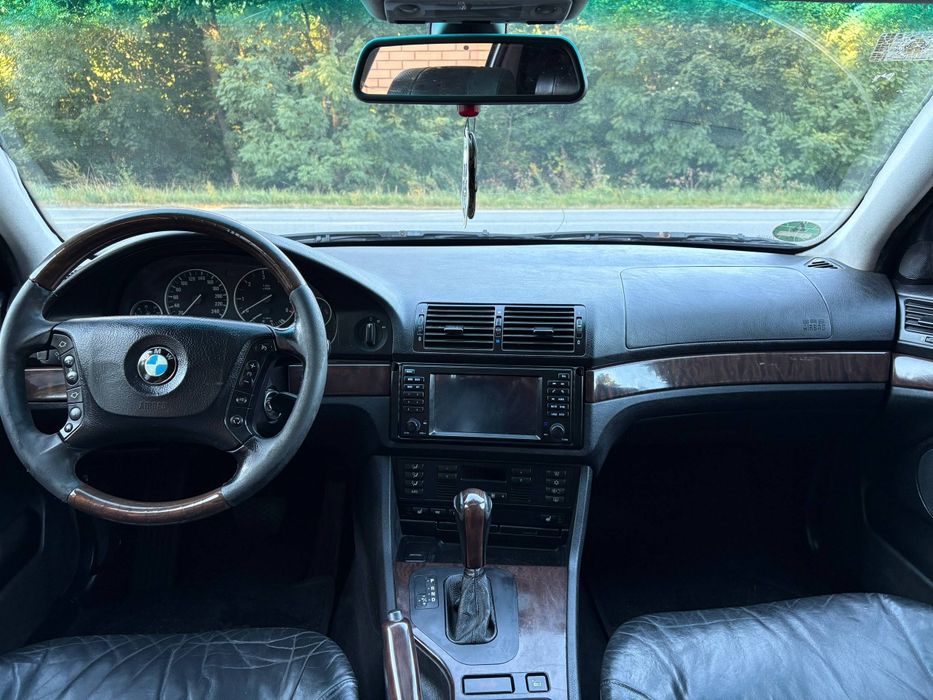 BMW E39 (530d) 2001