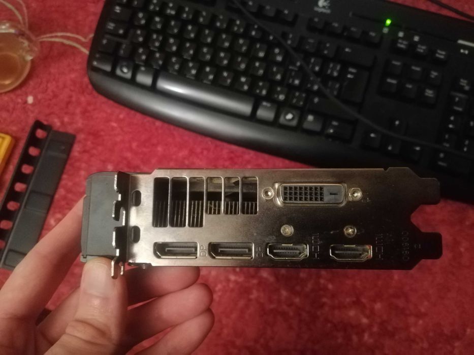 Продам Radeon Sapphire RX 470 4GB