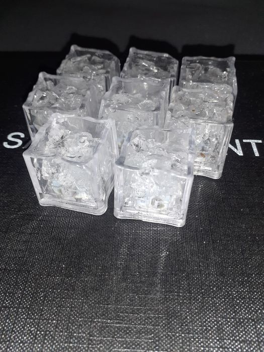 Світлові LED-кубики