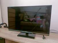 Telewizor LCD Phillips 24 cale. Uchwyt ścienny.