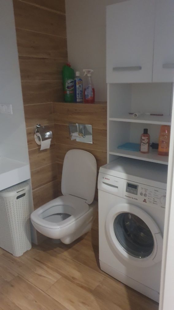 Apartament trzypokojowy - noclegi Poznań Winogrady