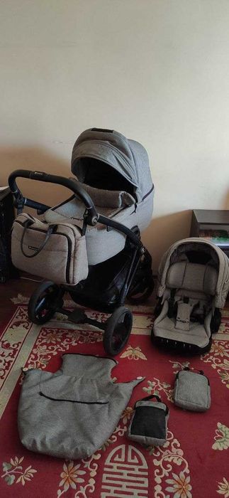 Дитячий візок INVICTUS (ІНВІКТУС) 2 в 1