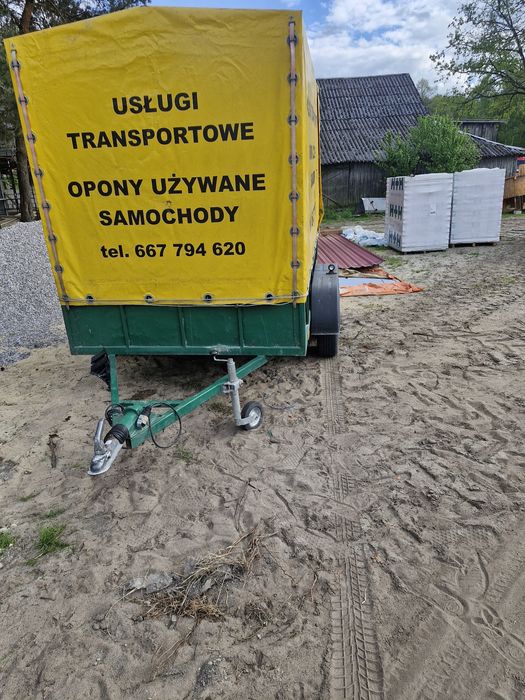 Przyczepka samochodowa