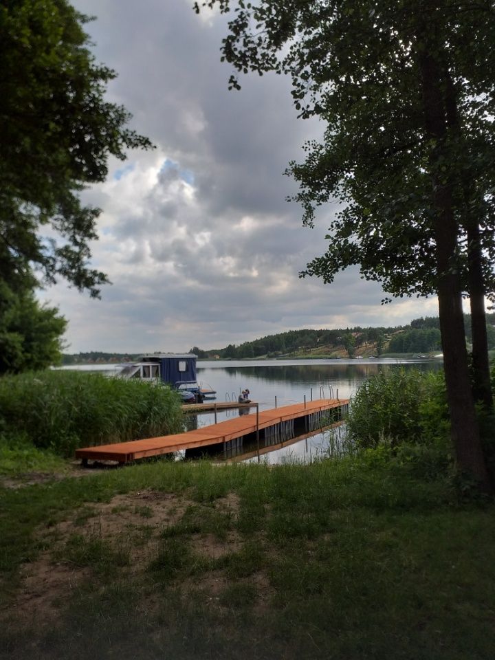 Domek nad jeziorem w Ślesinie   k Lichenia