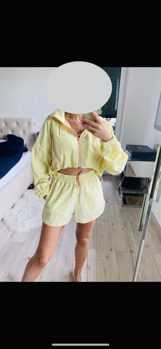 Komplet sportowy kurteczka i shorty xs Zara z metkami