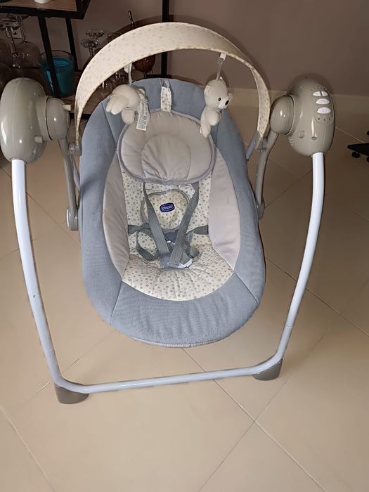Espreguicadeira Chicco com baloiço