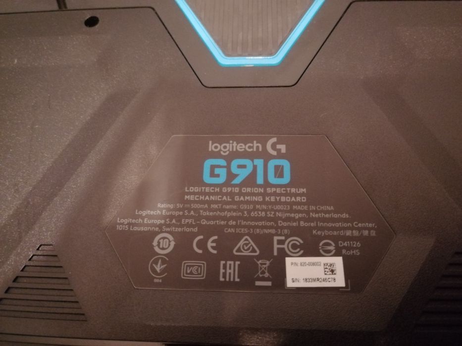 Klawiatura logitech g910 na części