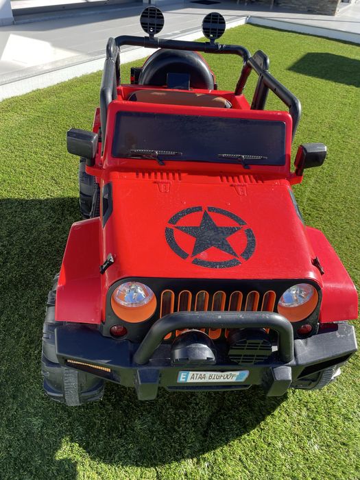 Vendo jipe elétrico para criança