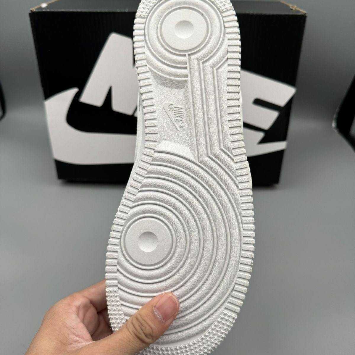 (БЕЗ ПЕРЕДОПЛАТИ)Nike Air Force Flea найк аір аер форс флеа білі