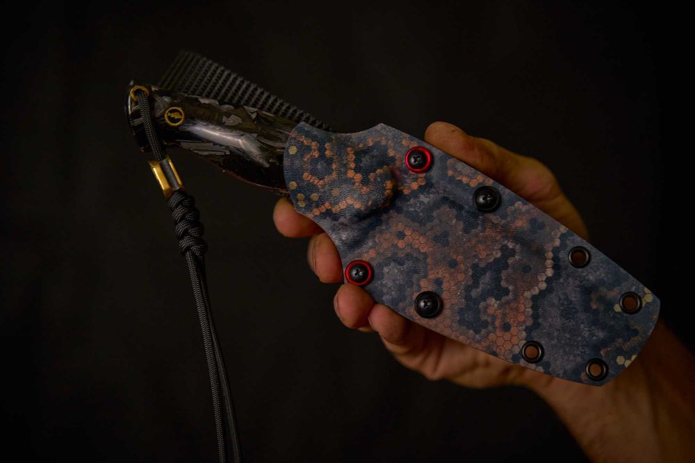 Ніж ручної роботи  із топової американської сталі CPM MagnaCut