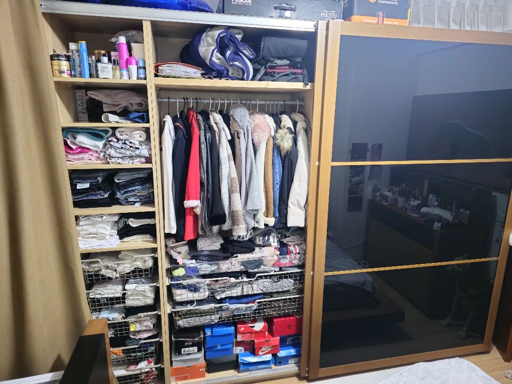 Roupeiro Grande com portas