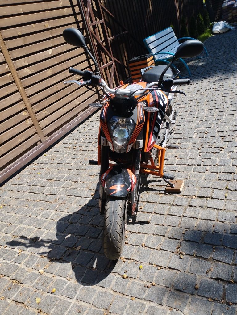 Продам КТМ Duke 200