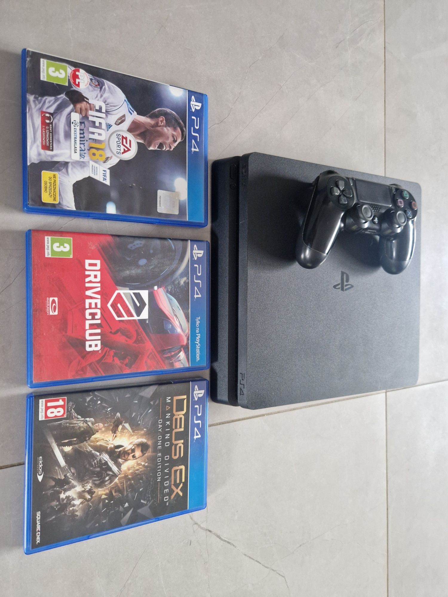 Playstation 4 500gb Slim + Pad Ps4 + 3Gry