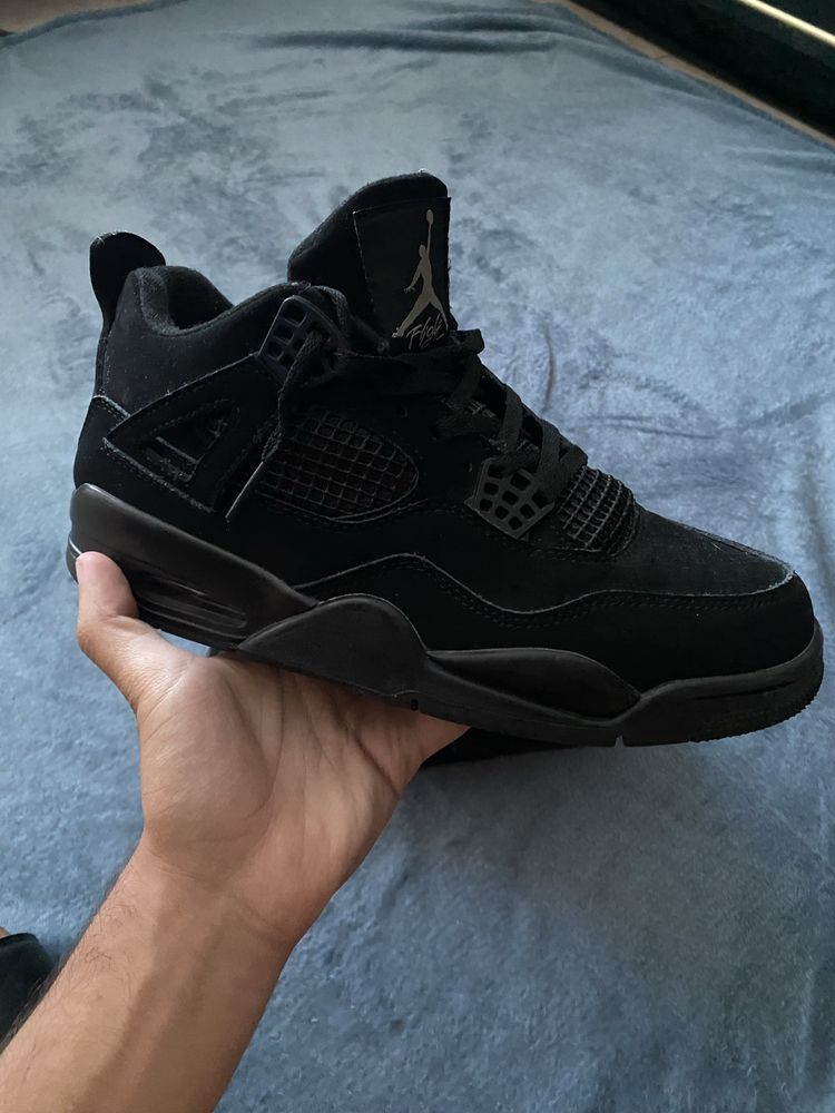 Jordan 4 Black Cat