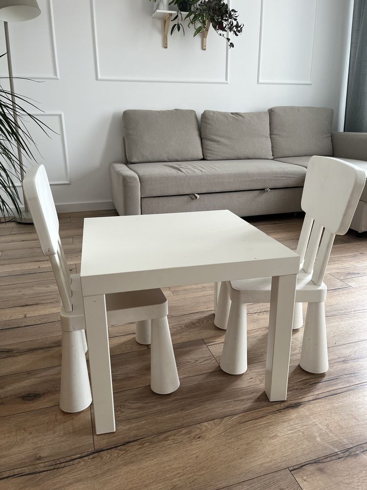 Ikea mammut stolik i krzesełka