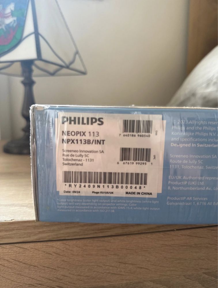 Projektor Philips NeoPix 113 - Kompaktowy HD 720p z Wi-Fi i LED