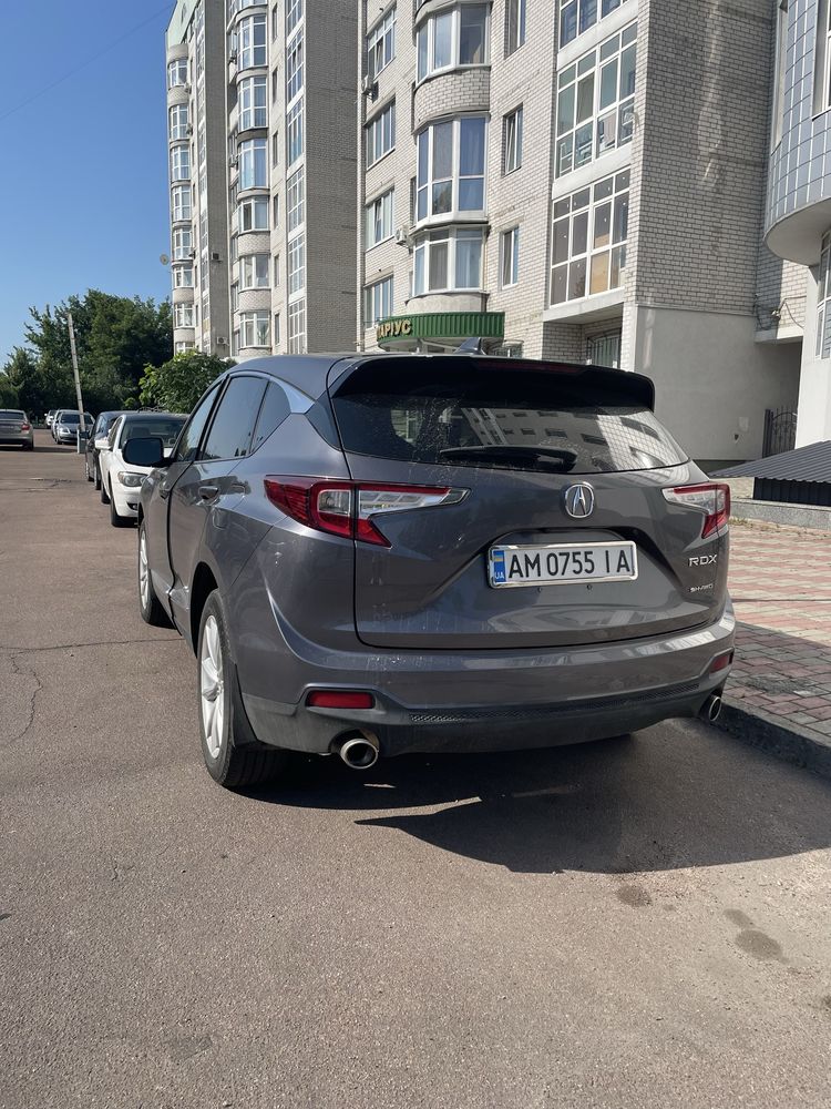 Машина Acura rdx 2020