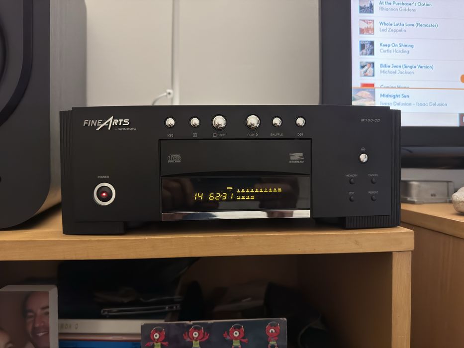 Leitor de CD GrundinFine Arts MD-100