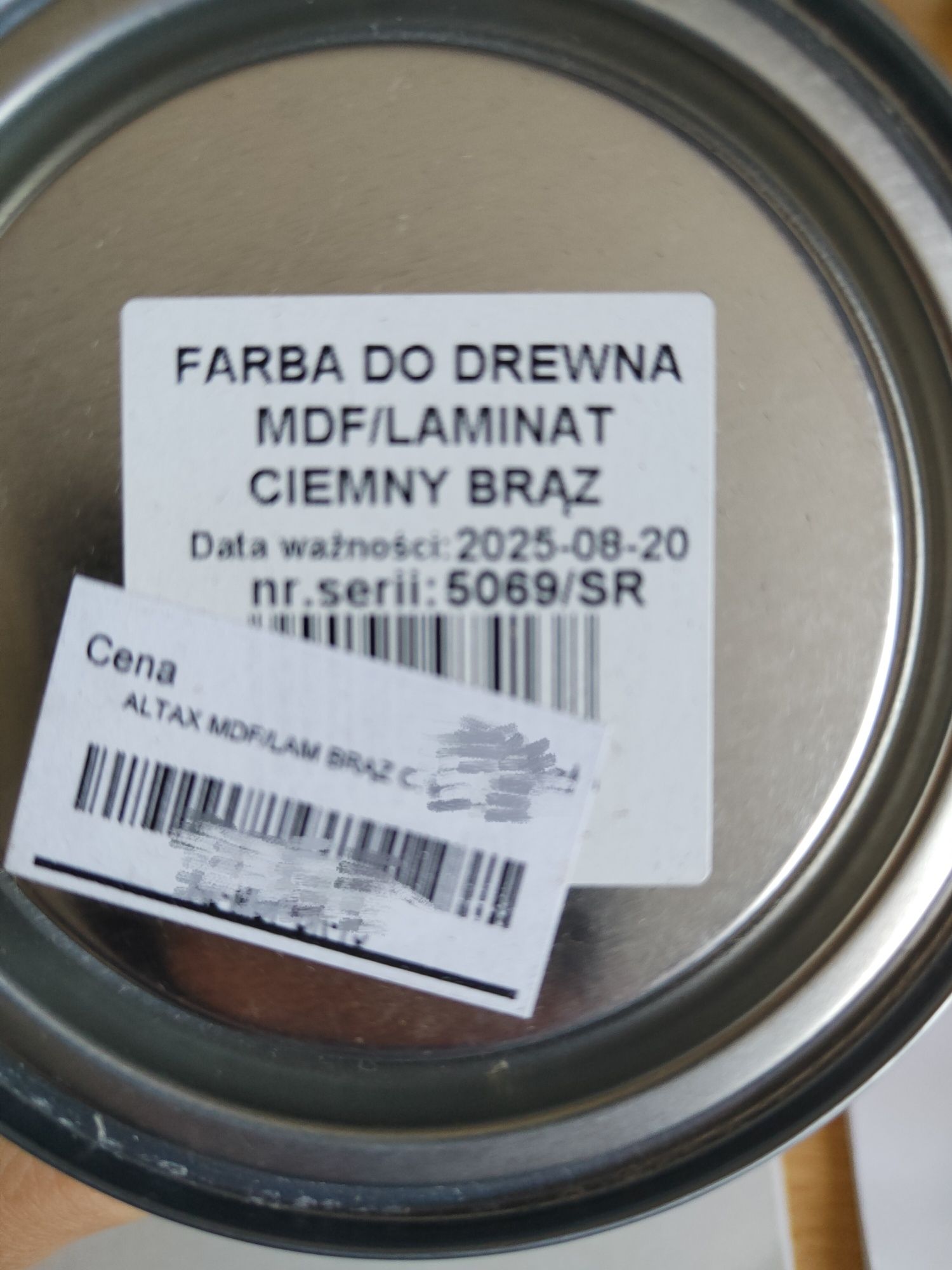 Farba do drewna MDF i laminatów
