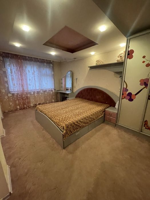 Здам трикімнатну квартиру біля Велмарту