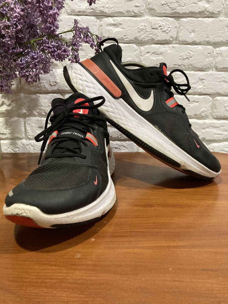 Nike batai React Mile