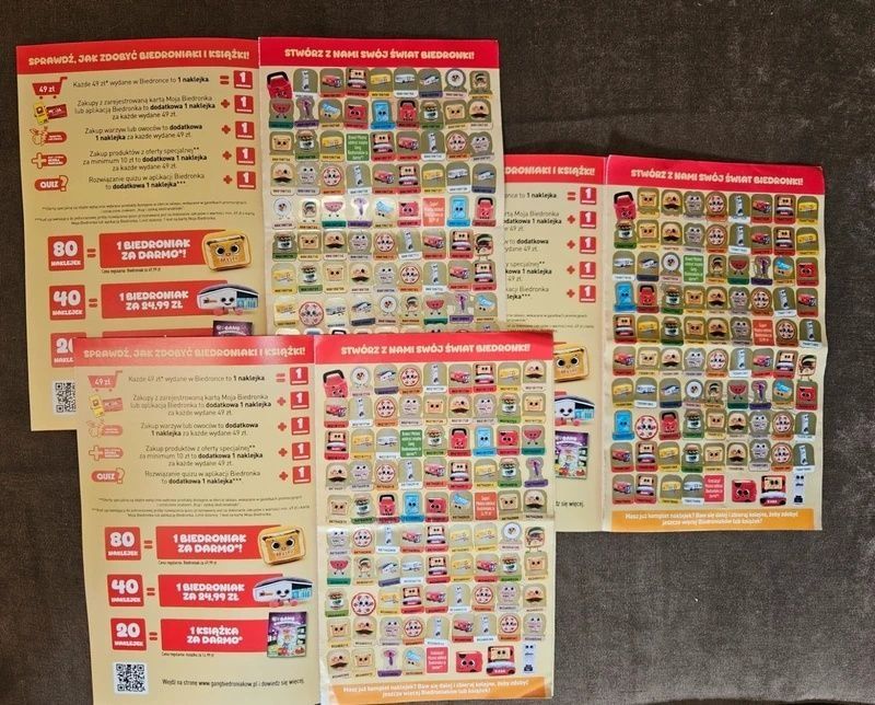 3 albumów Gang Biedroniaków - gotowe wypełnione 80 naklejkami.