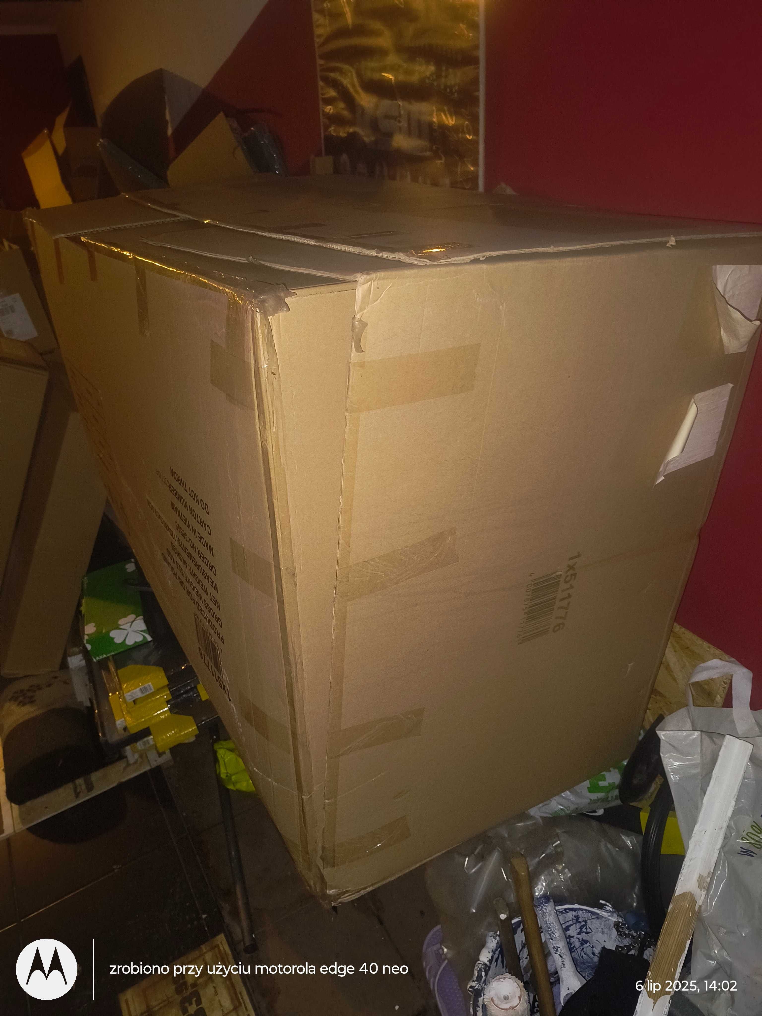 Meble ogrodowe z drewna akacjowego. Piękny i solidny zestaw.