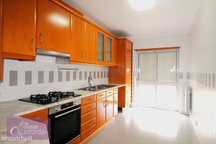 Apartamento T2 localizado junto á Av. Marques de Pombal Leiria