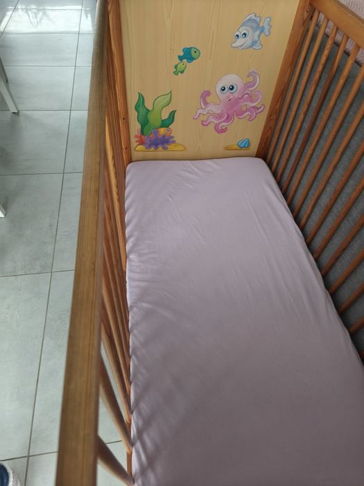 Łóżeczko z materacem 60*120 oddam za darmo