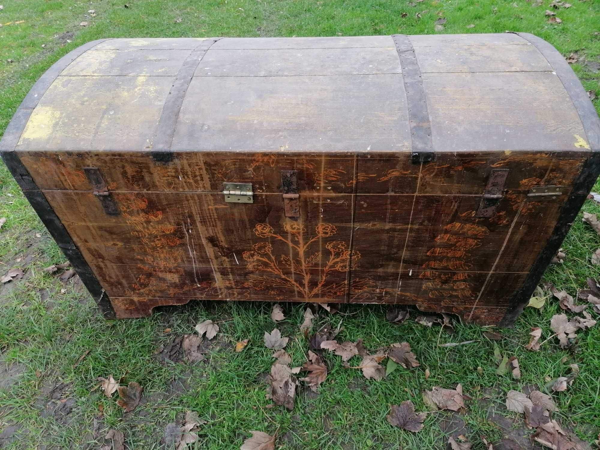 Stara Skrzynia kufer drewniana